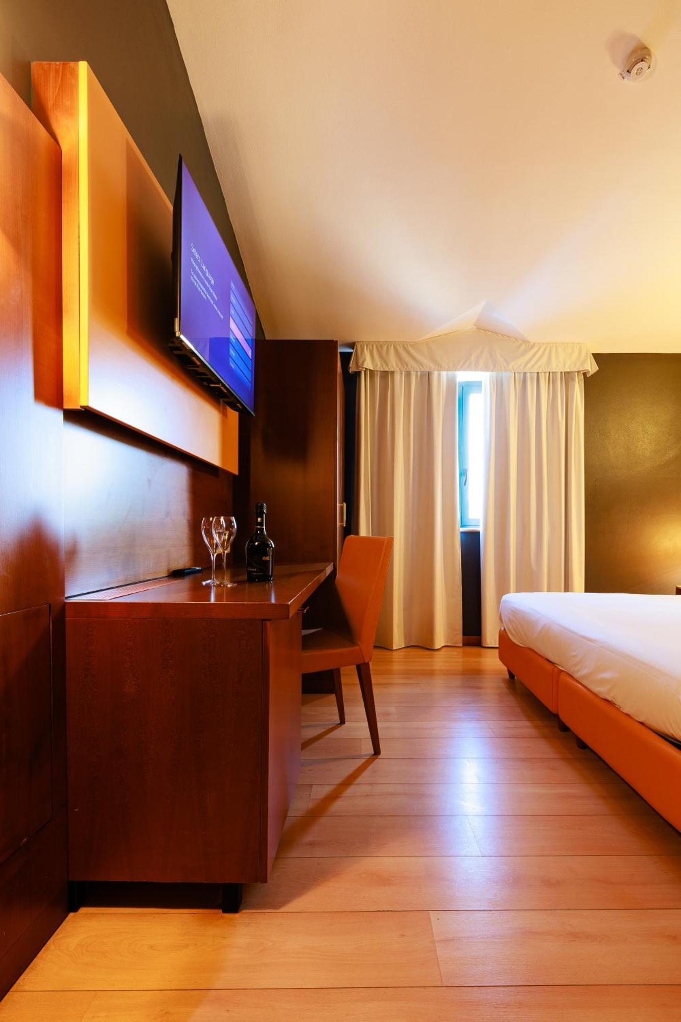 אולג'ו Hotel Villa Delle Rose - Malpensa מראה חיצוני תמונה
