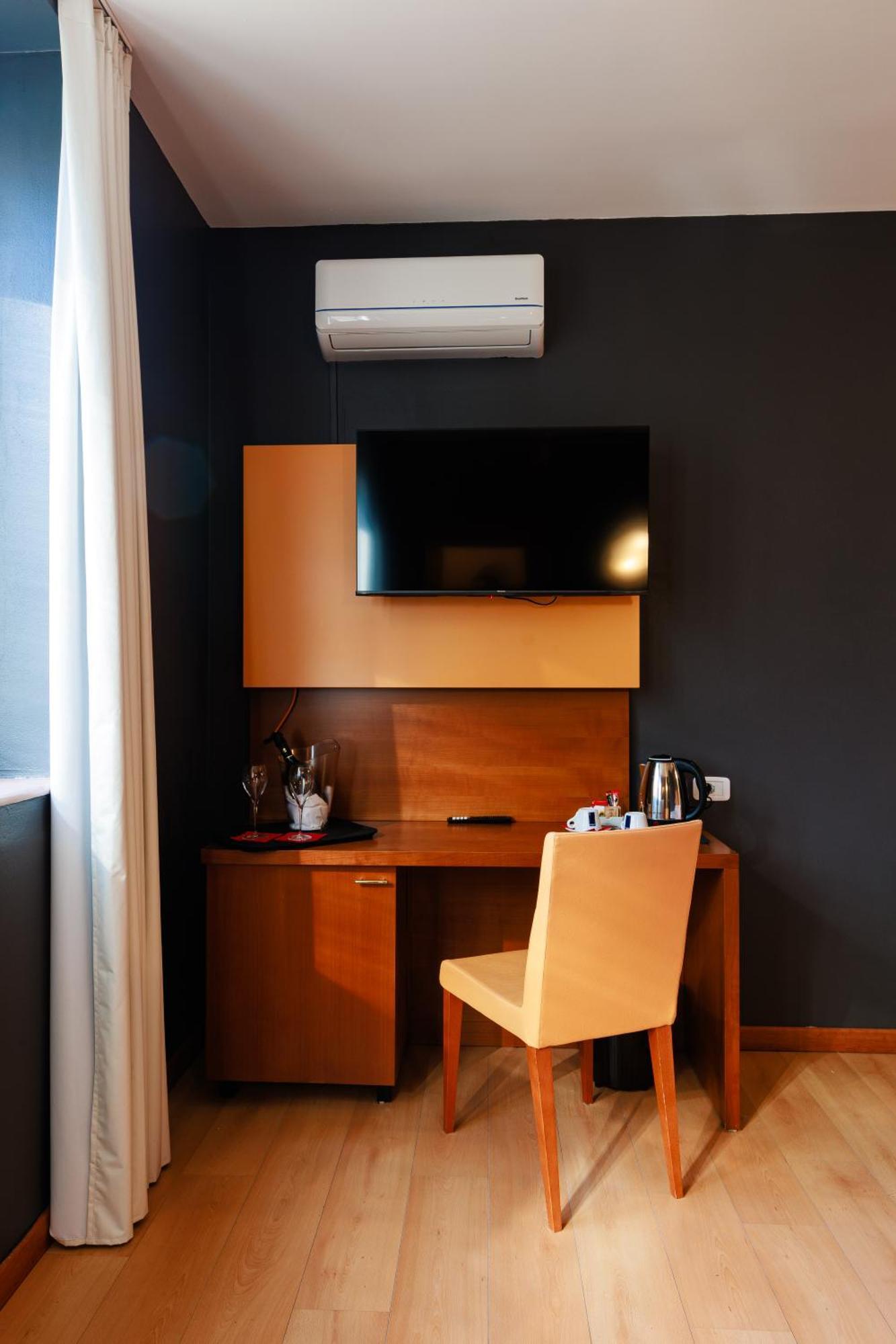 אולג'ו Hotel Villa Delle Rose - Malpensa מראה חיצוני תמונה