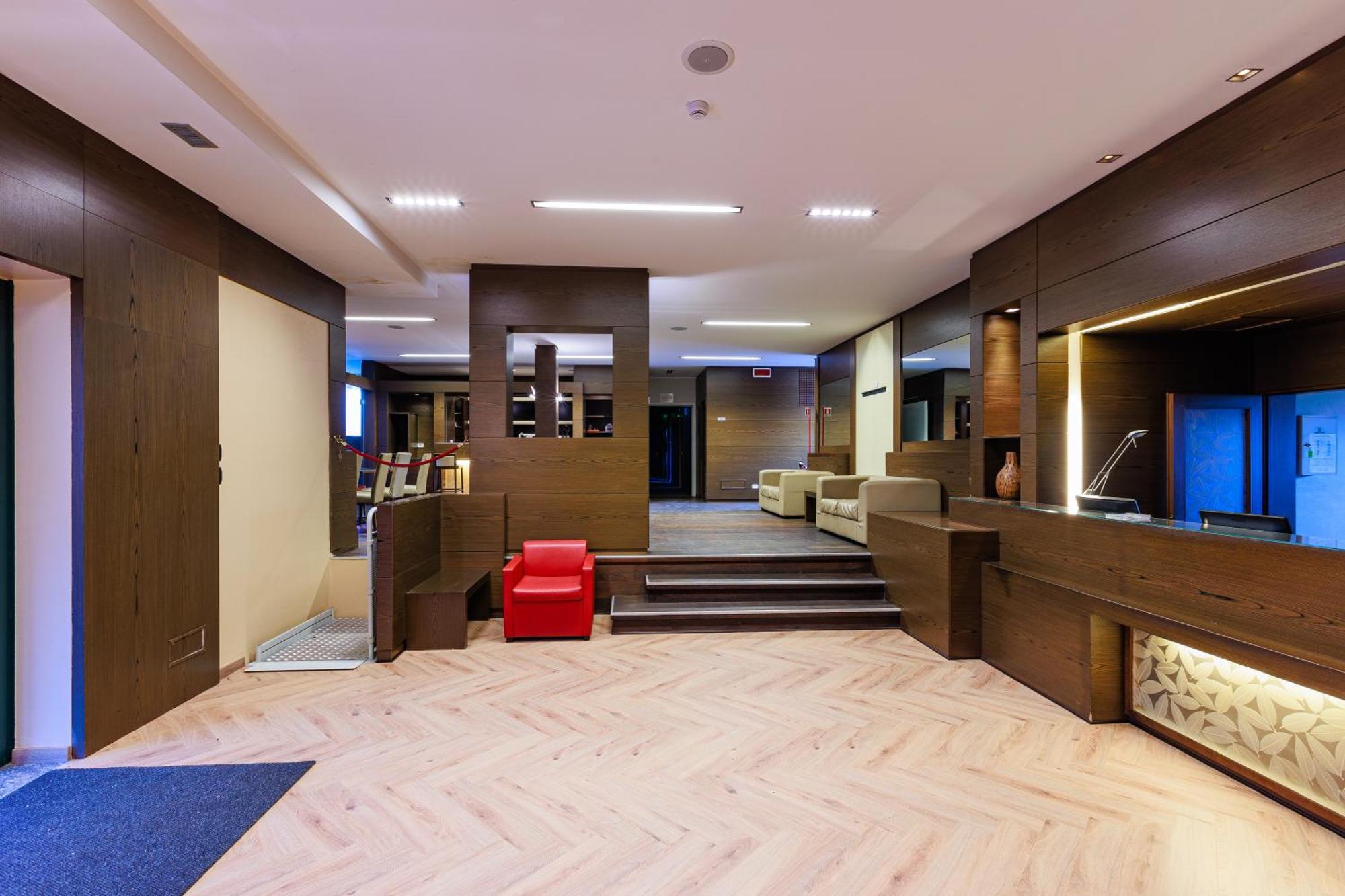 אולג'ו Hotel Villa Delle Rose - Malpensa מראה חיצוני תמונה